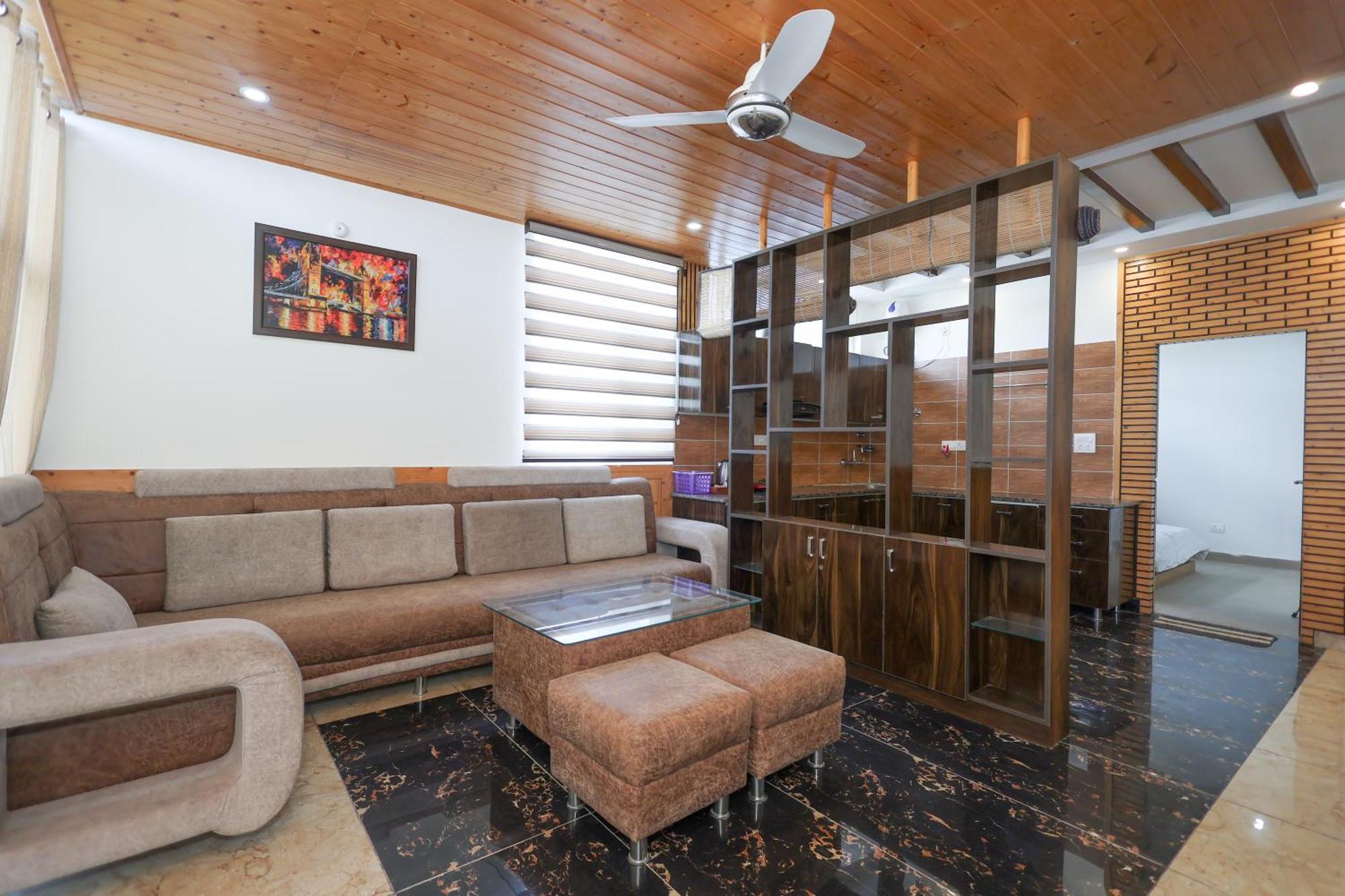 Апартаменты Cozy Heavenn 2Bhk I Kasauli I Mountain View 93O68I282O Экстерьер фото